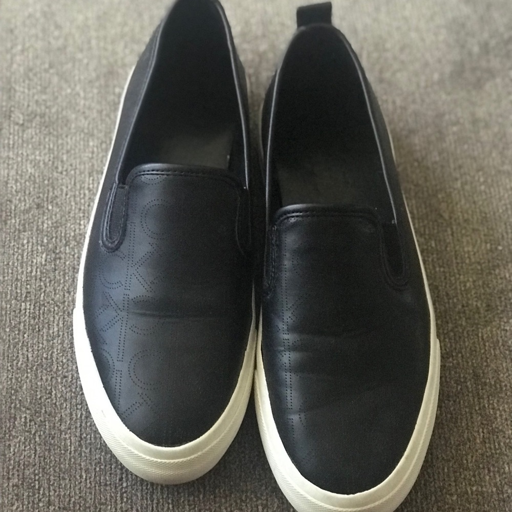 Calvin Klein sliders